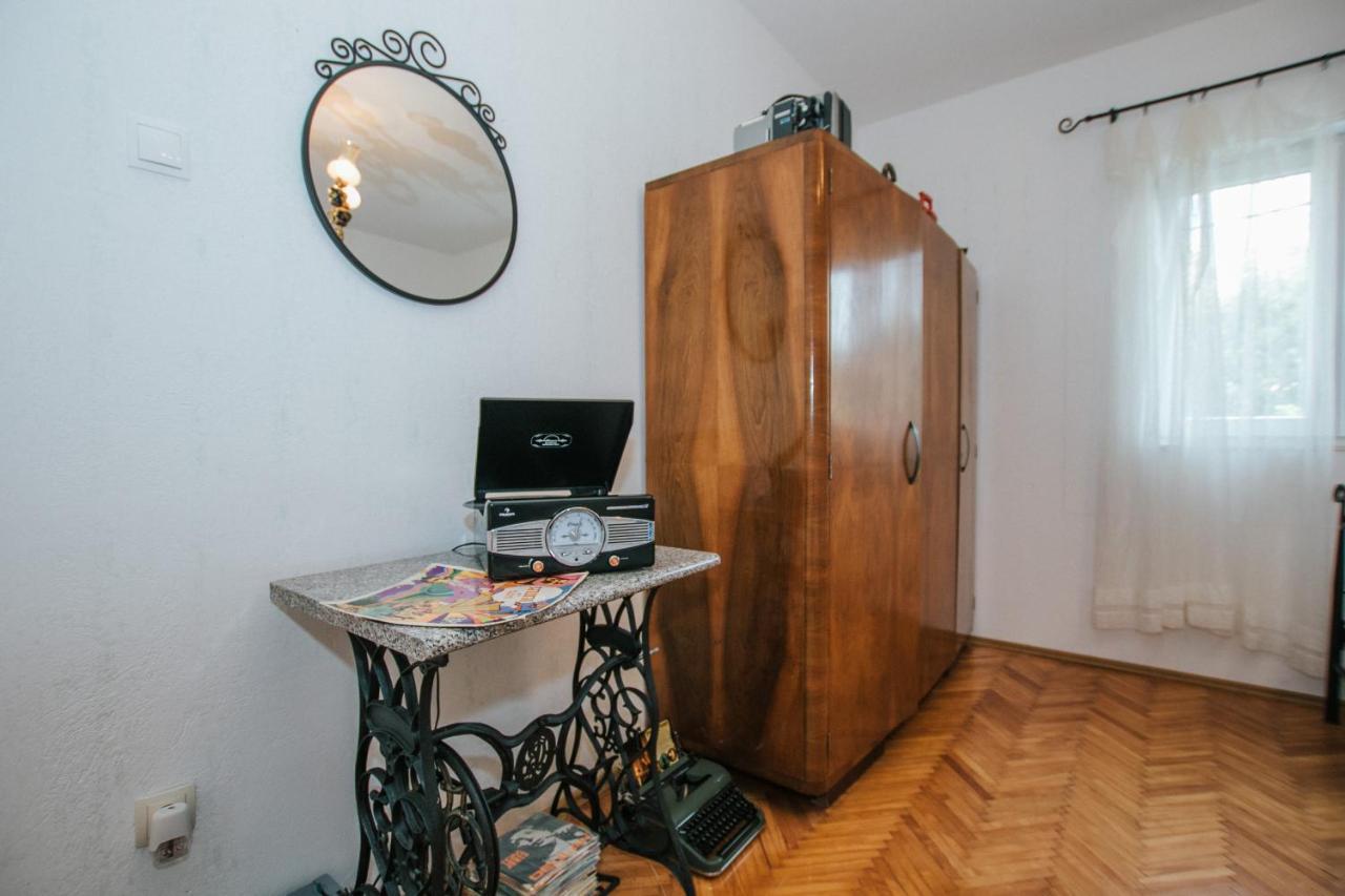 Apartman Bagattino-Trogir Near Old Town Exterior photo
